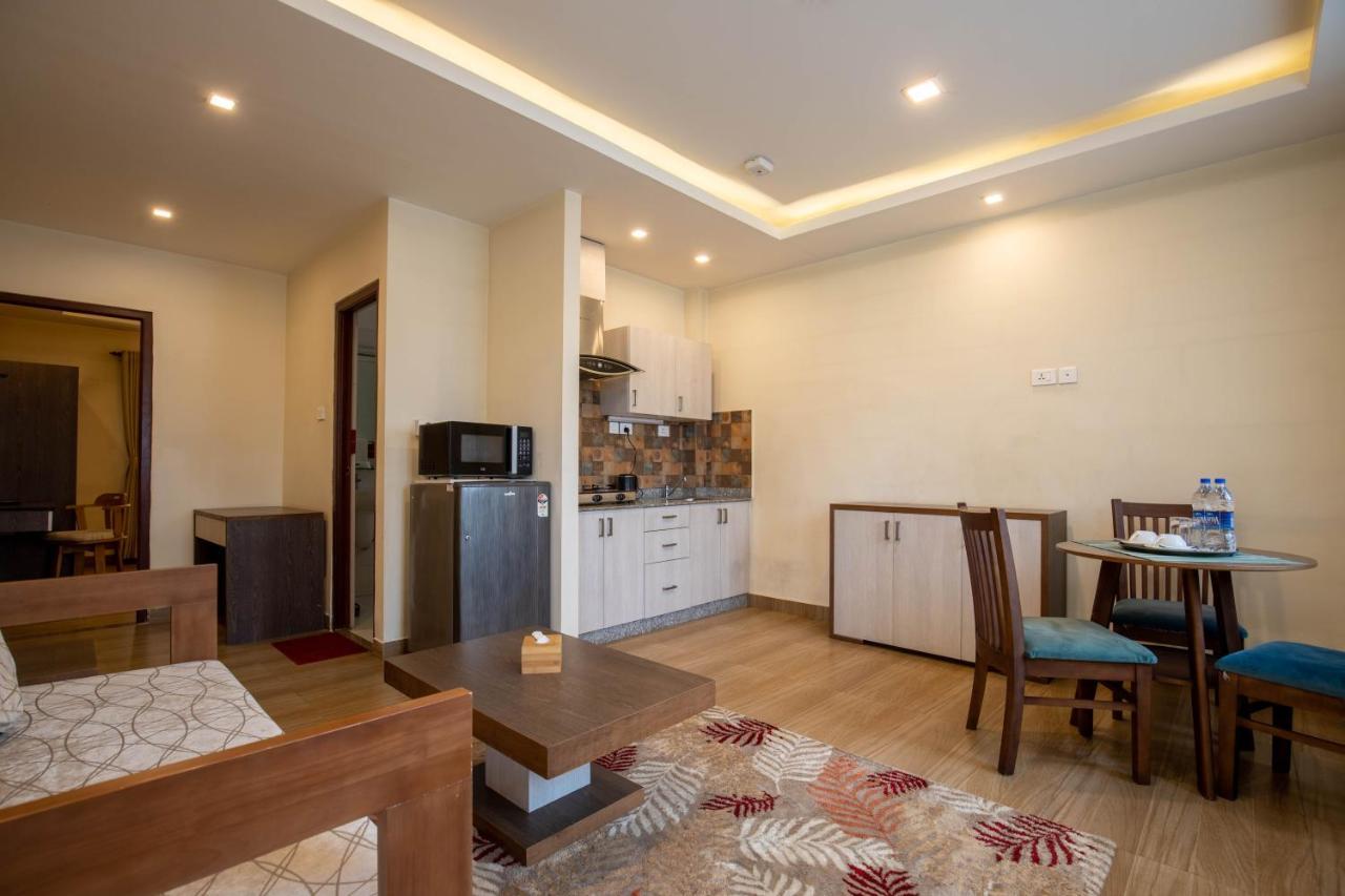 Sarovar Residency Serviced Apartment Hotel Jawlakhel Dış mekan fotoğraf